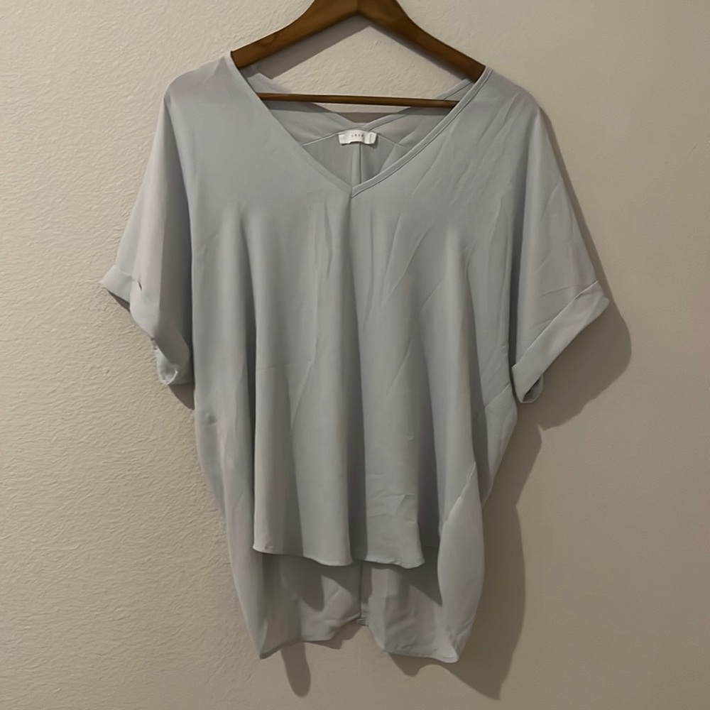 Francesca’s Relaxed Fit Blouse Size S